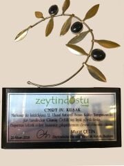 2025 Üretimi- 1.5 Lt naturel sızma koyu yeşil italyan şişetaze hasat